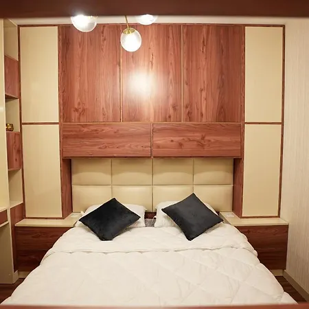 Gul Proje Express - Block B, Flat 76 Apartment *